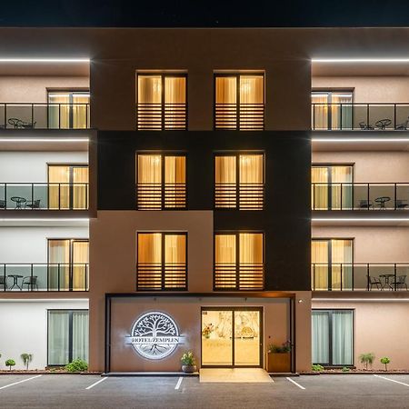 Hotel Zemplen Michalovce Zewnętrze zdjęcie
