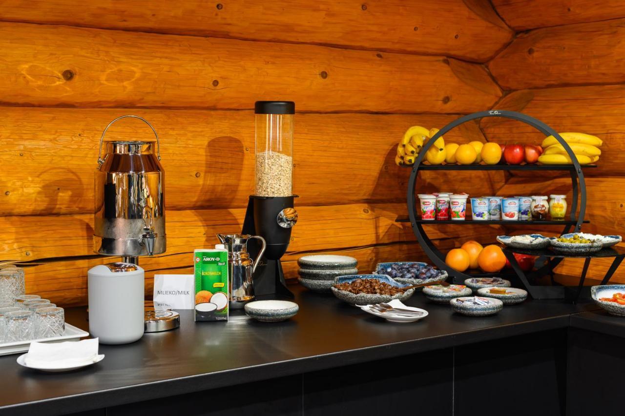 Hotel Zemplen Michalovce Zewnętrze zdjęcie