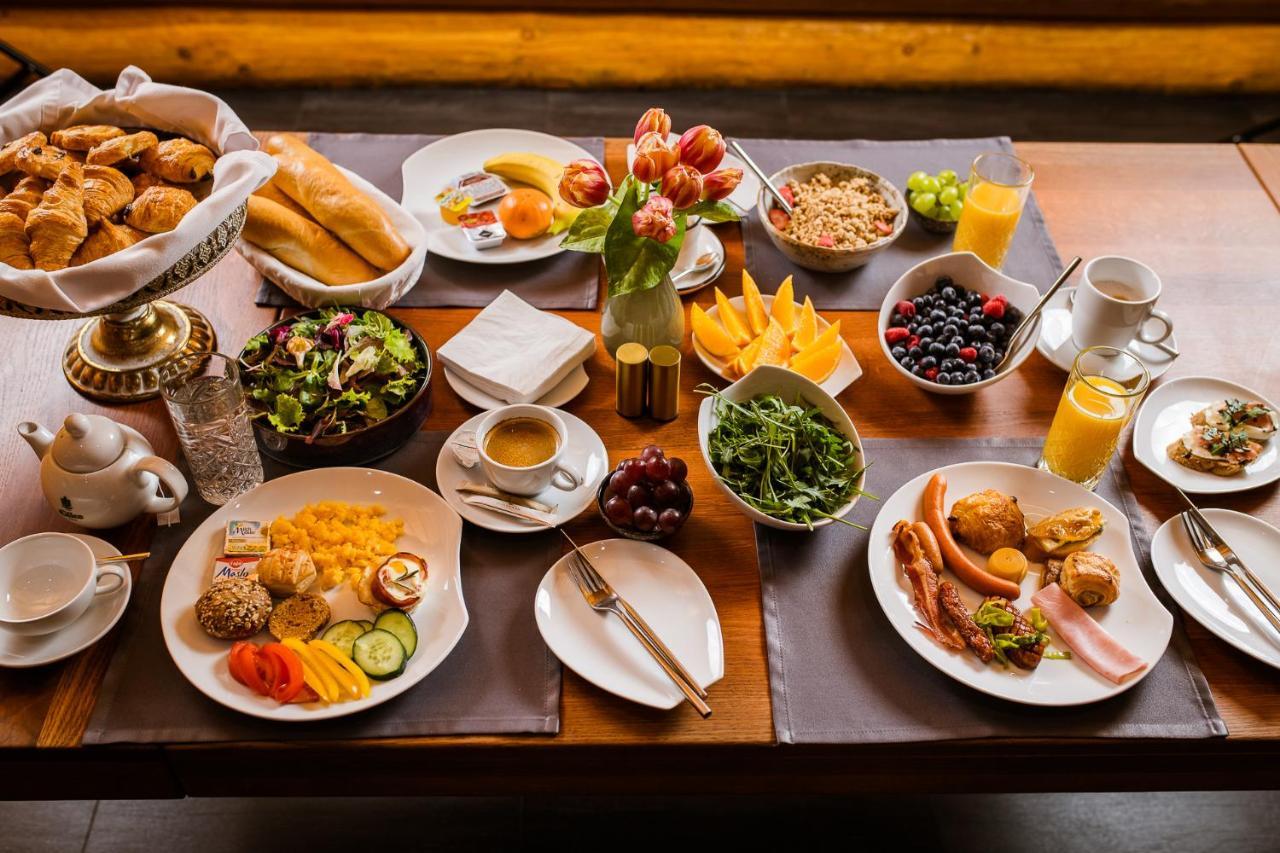 Hotel Zemplen Michalovce Zewnętrze zdjęcie